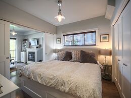 Handsome Dan's Port Renfrew