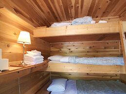 Handsome Dan's Port Renfrew