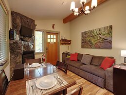 Handsome Dan's Port Renfrew