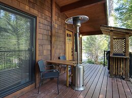 Handsome Dan's Port Renfrew