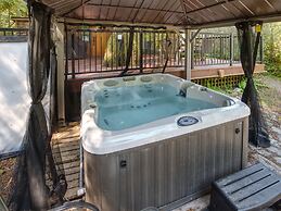 Handsome Dan's Port Renfrew