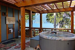 Handsome Dan's Port Renfrew