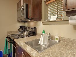 Handsome Dan's Port Renfrew