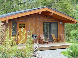 Handsome Dan's Port Renfrew