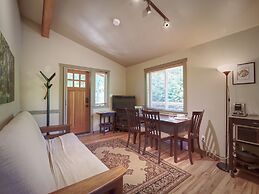 Handsome Dan's Port Renfrew