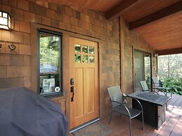 Handsome Dan's Port Renfrew