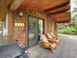 Handsome Dan's Port Renfrew