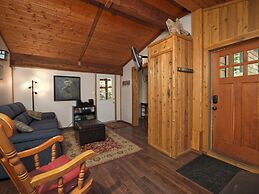 Handsome Dan's Port Renfrew