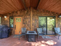 Handsome Dan's Port Renfrew