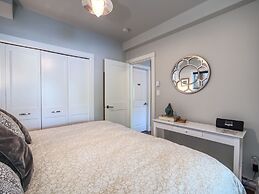 Handsome Dan's Port Renfrew