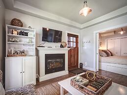 Handsome Dan's Port Renfrew