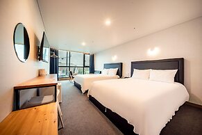 Sunrise Hotel Seopjikoji