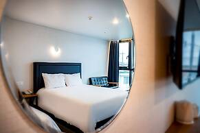 Sunrise Hotel Seopjikoji