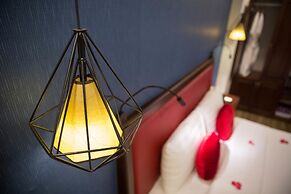 Holiday Emerald Hotel