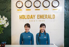 Holiday Emerald Hotel