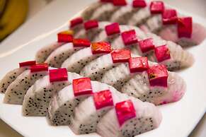 Holiday Emerald Hotel