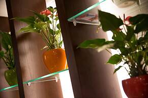 Holiday Emerald Hotel