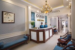 Holiday Emerald Hotel