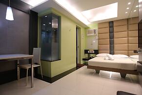 One Serenata Hotel Bacoor