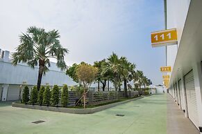 M Garden Business Hotel