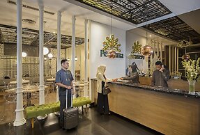 Khas Tugu Hotel Yogyakarta