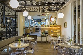 Khas Tugu Hotel Yogyakarta