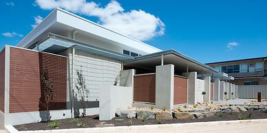 Loxton Courthouse Apartments