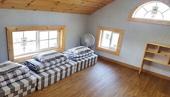 Red Windmill Pension