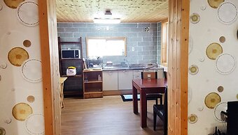 Red Windmill Pension