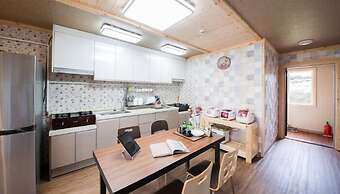 Red Windmill Pension