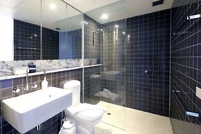 Mono Apartments on Freshwater