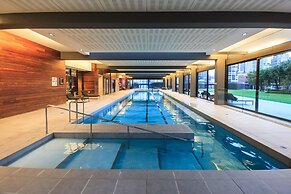 Mono Apartments on Freshwater