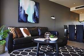 Mono Apartments on Freshwater