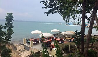 Sunrise Villas Seaview