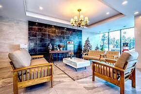 Jungmoon J Hill & City Hotel