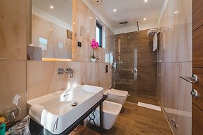 Kalamper Hotel & Spa