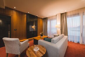 Kalamper Hotel & Spa