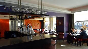 Hotel Café Restaurant De Posthoorn