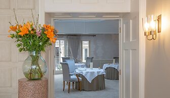 Lords of the Manor Hotel