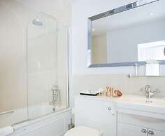 Lords of the Manor Hotel