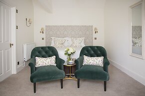 Lords of the Manor Hotel