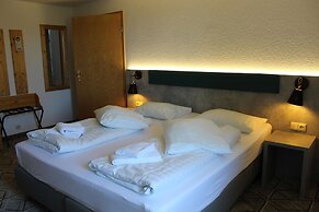 Hotel Miriquidi
