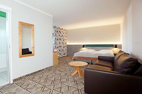 Hotel Miriquidi
