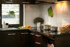 Poonsa Duy Tan Hotel & Serviced Apartment