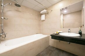 Poonsa Duy Tan Hotel & Serviced Apartment