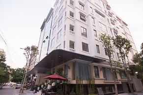 Poonsa Duy Tan Hotel & Serviced Apartment