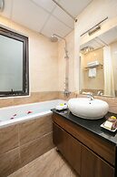 Poonsa Duy Tan Hotel & Serviced Apartment