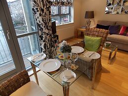 Violet Bank Apartment New Town