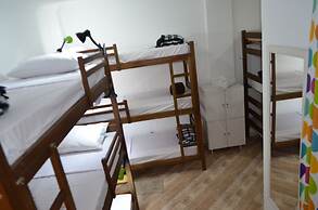 HOSTELARIASP BOUTIQUE