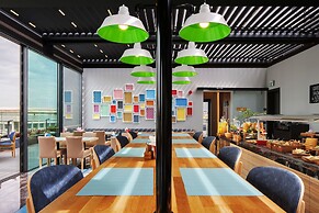 Park Inn by Radisson Izmir